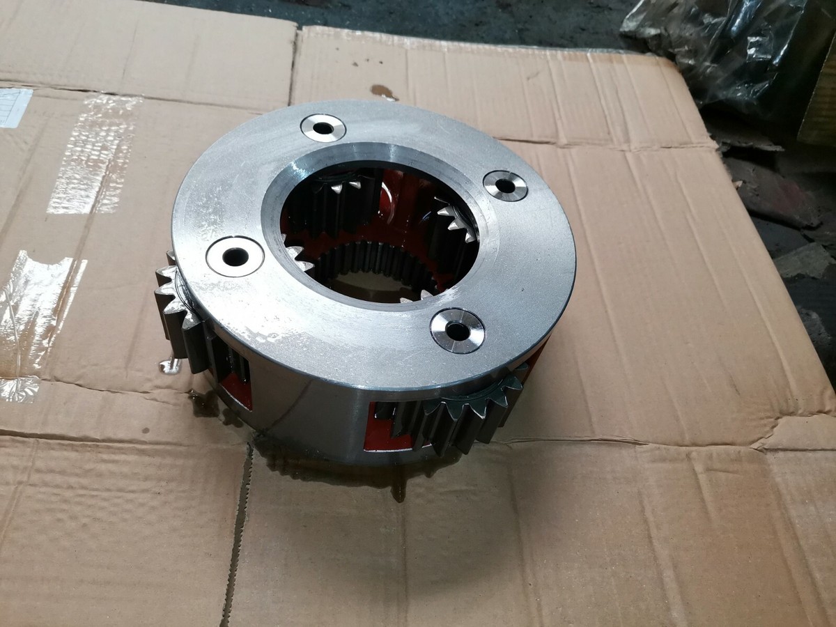 Planetary carrier assy YN32W01011P1 swing drive Kobelco SK200LC-V