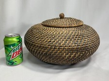 Vintage Large 14" diameter Woven Rattan Weave BASKET with lid - very firmly made