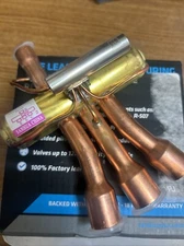 Reversing Valve Sanhua SHF(L)-11H-46D1-L2 Connnections 1/2 x 6/8 ODF  HCFC HFC