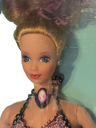 The World Of Barbie Double Doll Case With Clothes And 5 Dolls | eBay