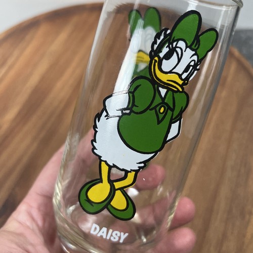 Vintage Daisy Duck Pepsi Collector Series Glass Walt Disney Productions 5 7/8" - Picture 8 of 10
