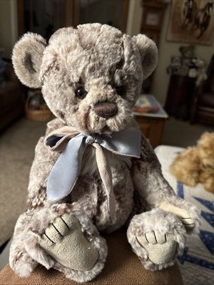 Charlie Bears MO. 14.5  2024. CB242455A. Isabelle Lee Designed. All Tags. 