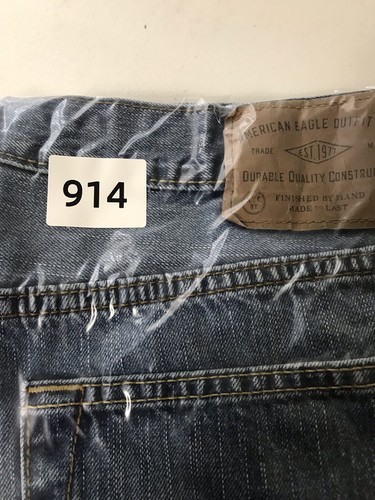 American Eagle Jeans Men's 34x32 (Fits 34x30) Loose Relaxed Fit Mid Wash - Picture 13 of 13