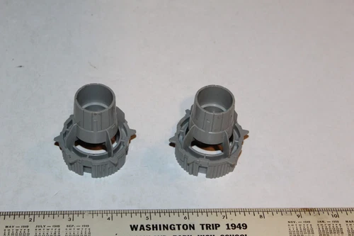 Star Wars 1983 VTG Y-Wing Fighter Vehicle Parts Lot 2 Engine Thrusters nice 80s