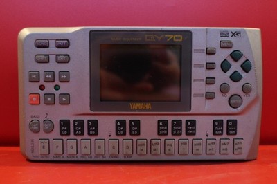 USED Yamaha  QY 70 Seequencer U2755 250926