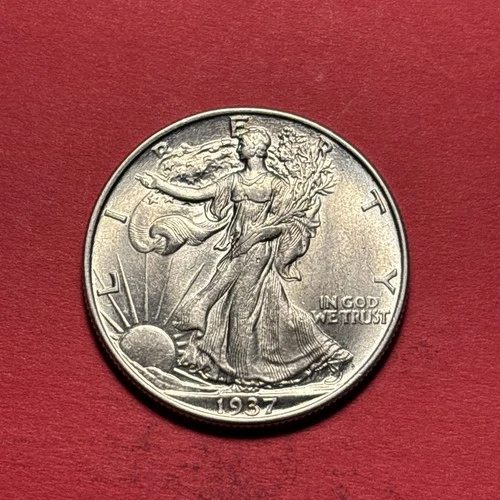 (1) Beautiful Vintage 1937-P Walking Liberty Half Dollar CHOICE BU-BRILLIANT UNC