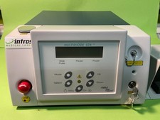 vecchio INTROS MEDICAL LASER MULTIDIODO S25 con interruttore a pedale da sconto