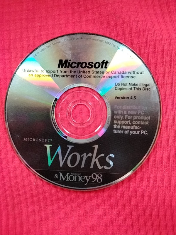 Microsoft Works MONEY '98 CD Vintage Financial Software