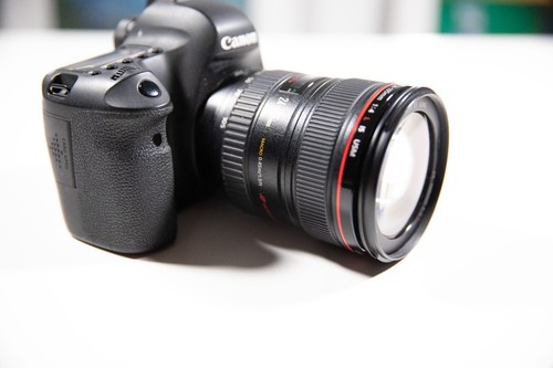 PACK CANON EOS 6D - 13257 DECLENCHEMENT + EF 24-105 MM f4 L IS USM + SAC LOWEPRO - Foto 6 di 16