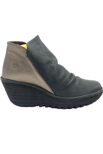 FLY London Leather Ankle Boots Yip 
