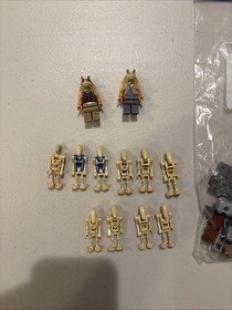 LEGO Star Wars The Battle of Naboo (7929) COMPLETE - NO BOX