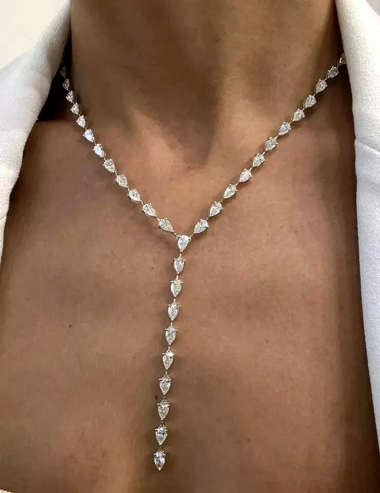 Collar de tenis para mujer de diamantes creados en laboratorio con corte pera de 22 quilates enchapado en oro blanco de 14 quilates Foto 2 de 4