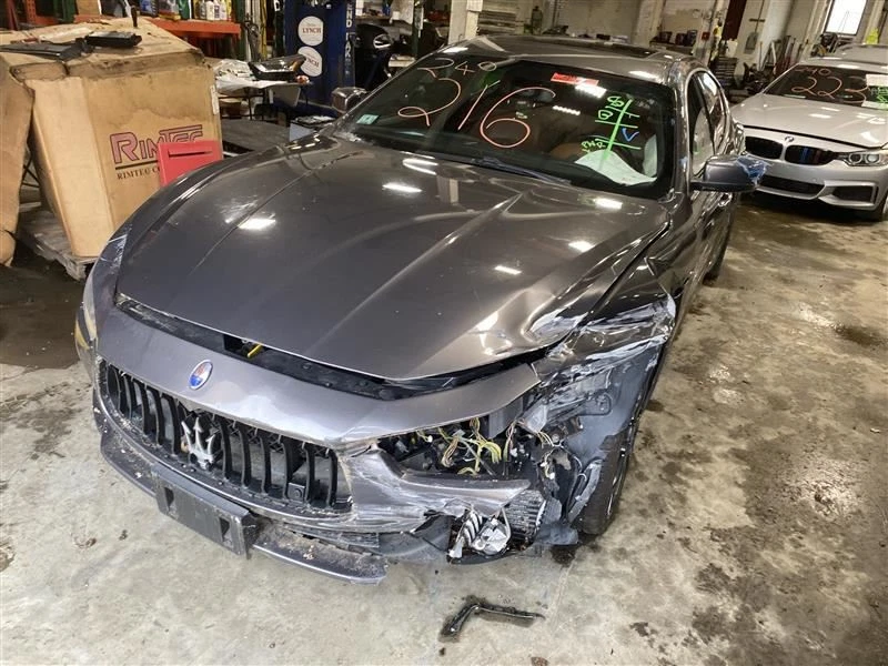 PARTE PARK ASSIST 2014 14 1350459 Foto 4 de 4