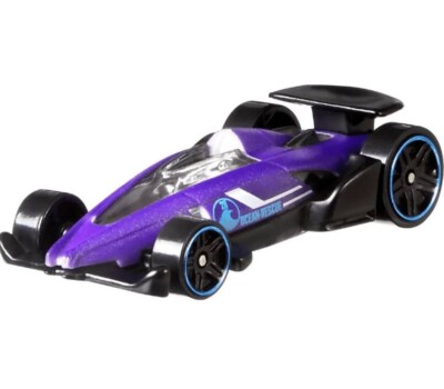 Hot Wheels COLOR SHIFTERS 2021 CARBIDE Race Car - Color Change