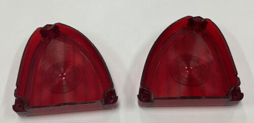 1960 1961 1962 1963 1964 1965 1966 CHEVROLET GMC SUBURBAN PANEL TAIL LIGHT LENS - Picture 3 of 3