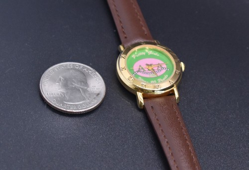 Vtg PRETTY GIRLS WEAR 20 PEARLS AKA Watch Women Greek Sorority NEW BATTERY, BAND - Picture 8 of 10