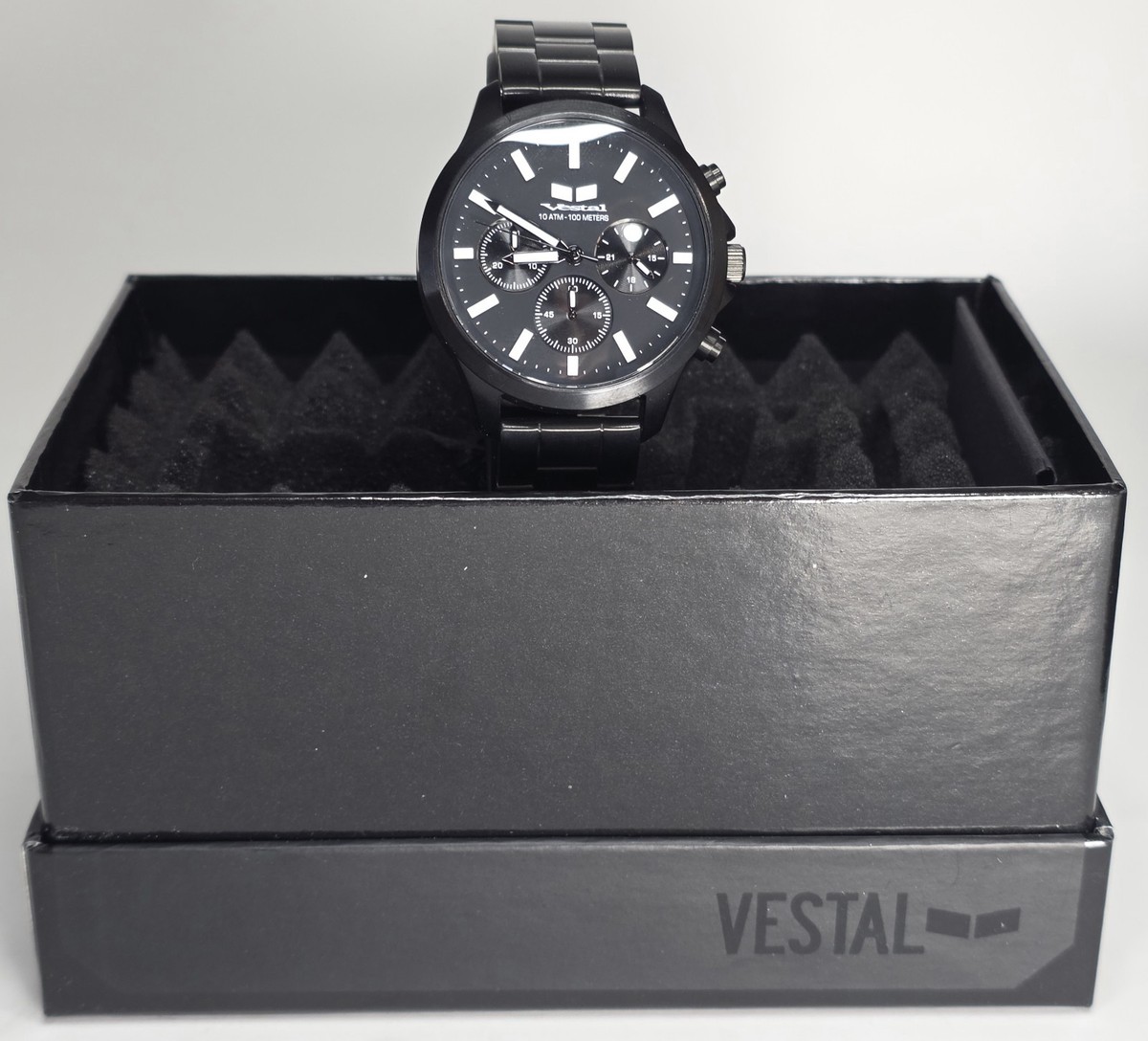 New Vestal Heirloom Chrono Analog Display Japanese Quartz Black