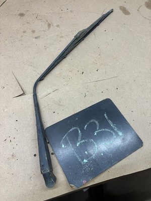 1978 1979 BRONCO TAILGATE TAIL GATE WINDOW WIPER ARM BLADE HOLDER 78 79 80 81 82