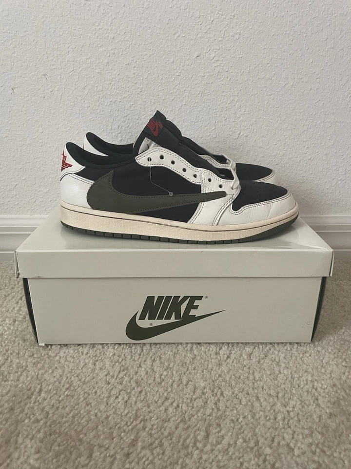 Size 10 - Jordan 1 Retro OG x Travis Scott Low Olive W - Image 2 of 4