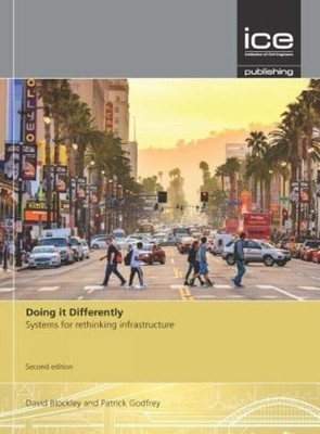 David Blockley Doing it Differently (Paperback)