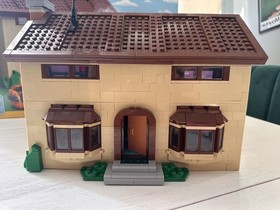 Authentic LEGO The Simpsons House 71006 &ndash; Used w/ Box & Minifigures 