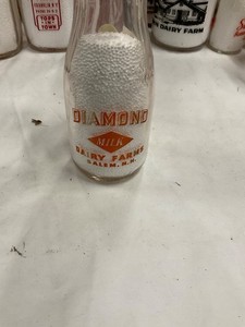 Vintage Diamond Milk Dairy Farms 10 fl. oz. (Salem, New Hamsphire)