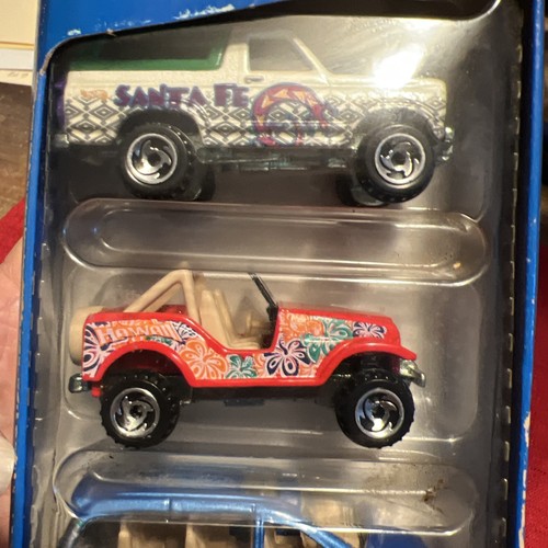 Vintage 1998 Hot Wheels Mattel WORLD TOUR 5- Car Gift Pack #25369 - Picture 3 of 8
