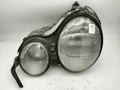 A2108200361 Projektor Links MERCEDES-BENZ Classe E (W/S210) 420 SW 5p/b/4196cc