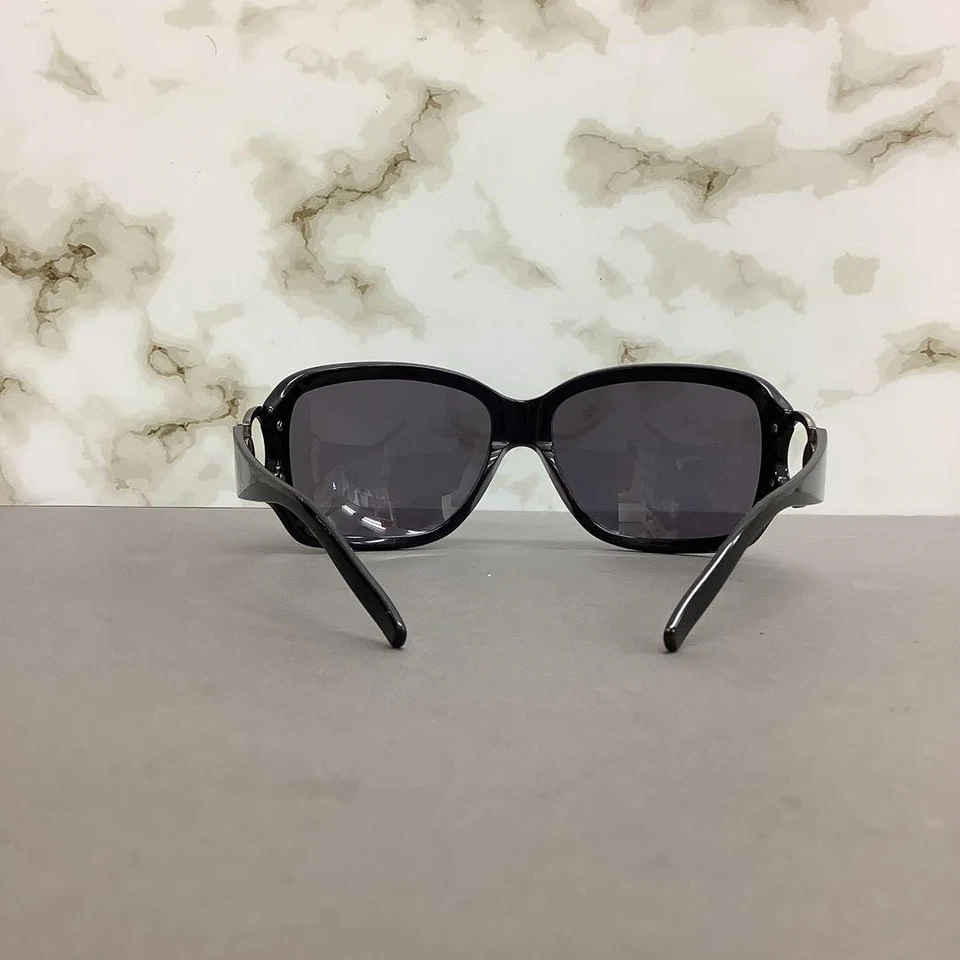 GAFAS DE SOL BVLGARI USADAS EN NEGRO CON ESTUCHE Foto 4 de 4