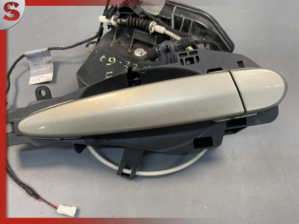 BMW 335i E93 E92 2007-2013 pasajero delantero derecho manija de puerta exterior OEM Foto 3 de 4