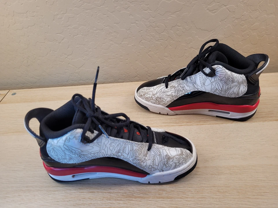 Nike Jordan Two3 Blanco Negro Rojo Tenis Zapatos Juveniles 4Y DV1360-162 Foto 4 de 4