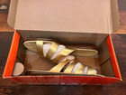 New Azeleia Size 7 Gold Leather Sandals — photo 5