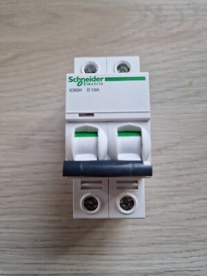 Schneider Acti 9 - iC60HD210-A9F55210 - 10a Typ D zweipolig MCB neuestes Modell