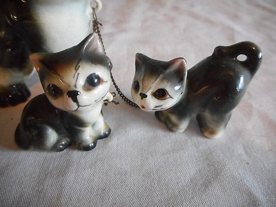 Vintage Cat w/ Kittens Mother Chains Chained Family Japan Cermaic