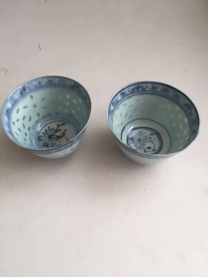中国　青磁碗 晚清民国青花玲珑瓷对杯Antique Chinese Porcelain Rice Flower Design