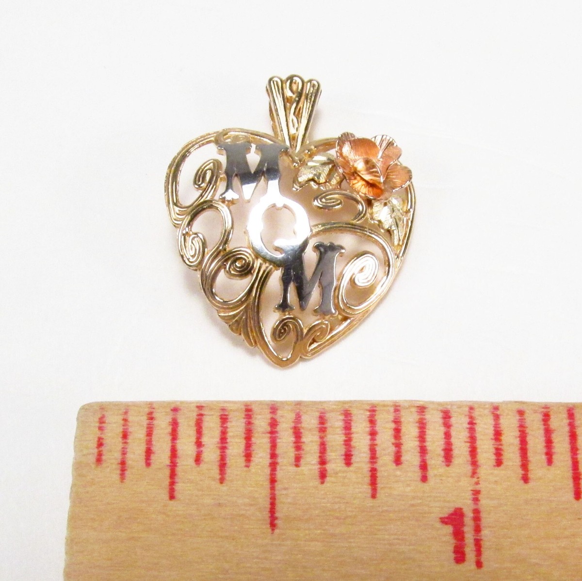 PreOwned Coleman Co. CCO Black Hills USA 10K Gold MOM Mother Love