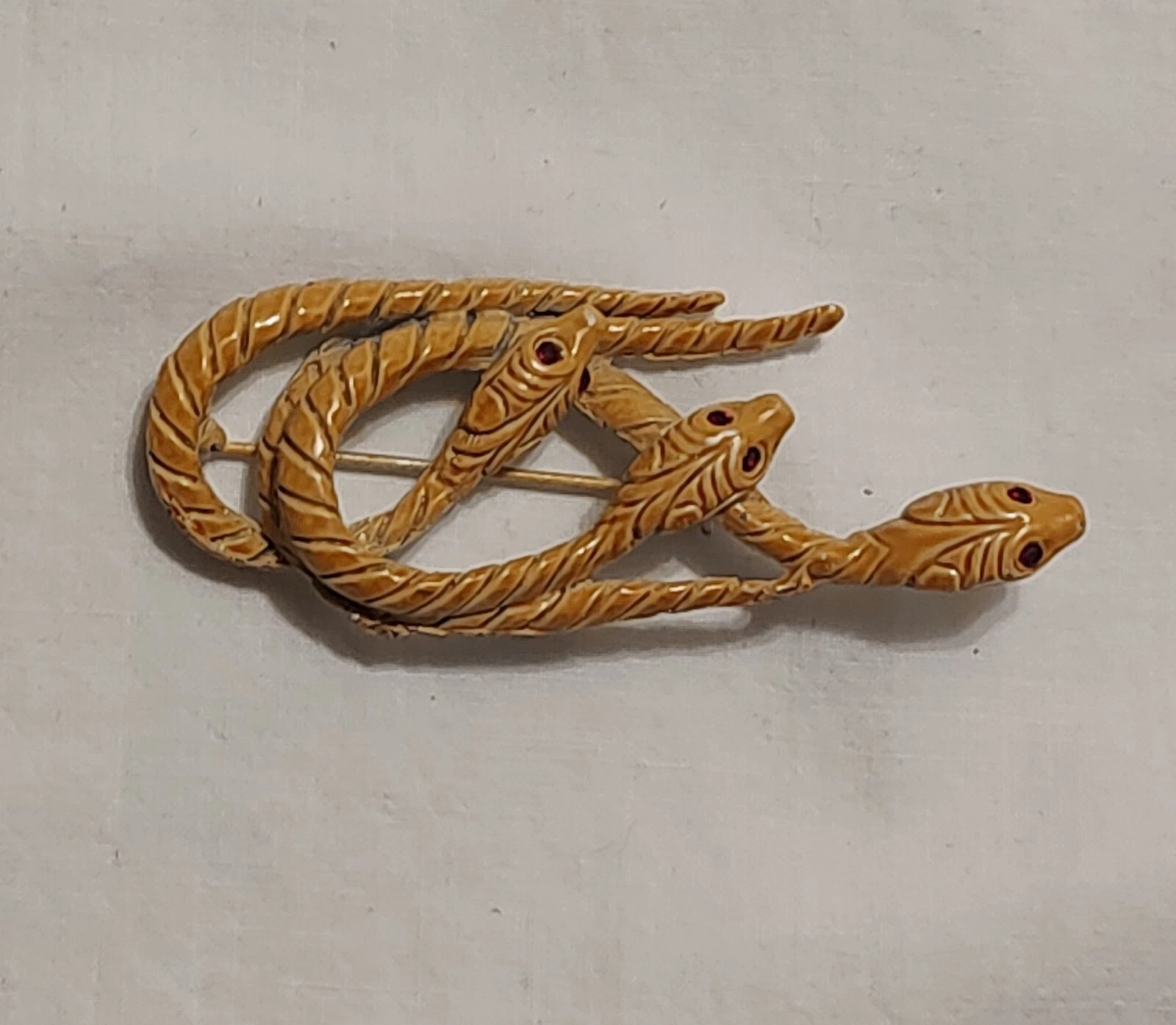 Vtg. Tan Enamel Triple Intertwining Snakes W/Red Eyes Brooch Pin. C-Description