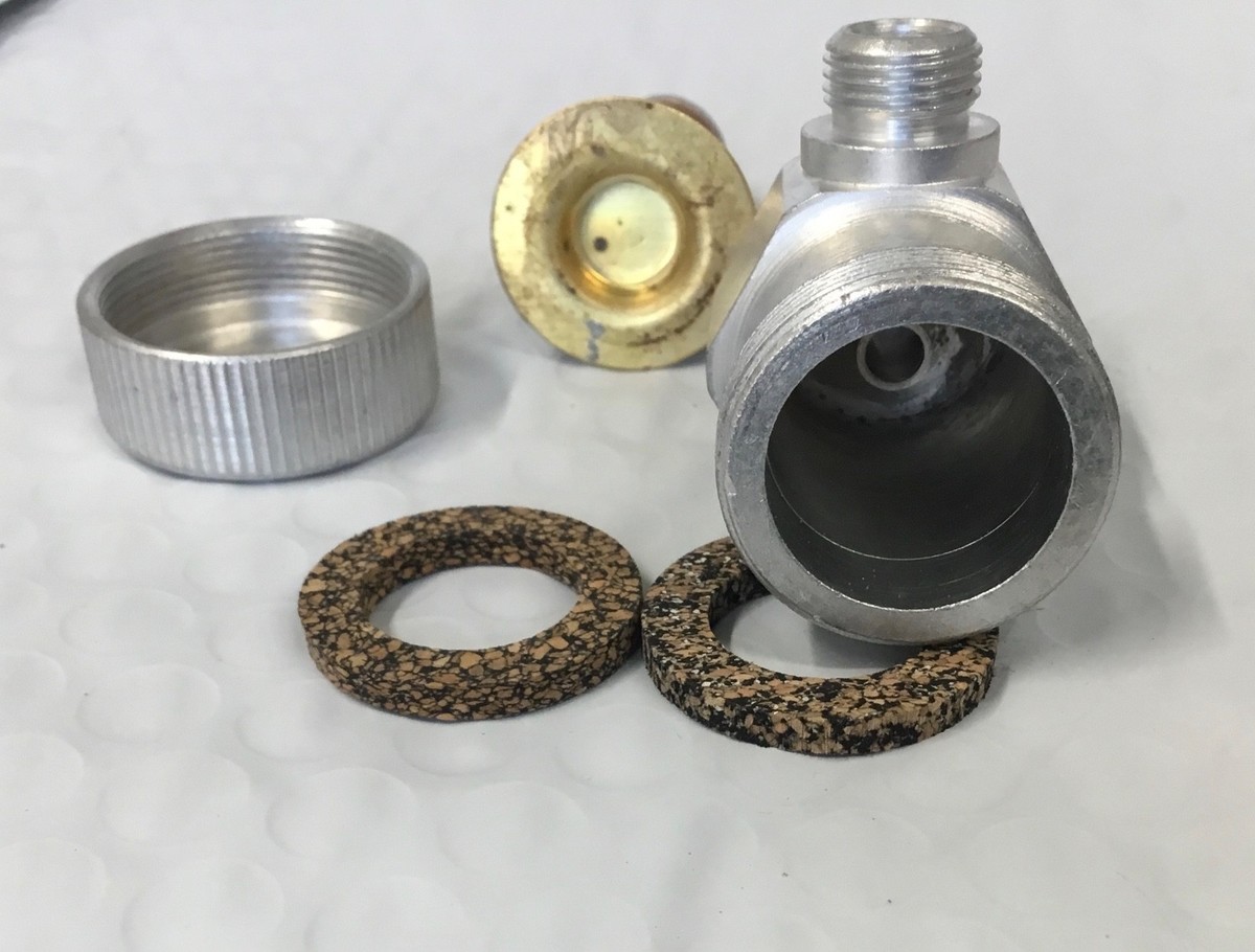 Harley Linkert Panhead Servicar Gas Fuel Line Strainer OEM# 62250