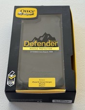 Otterbox Defender Case w/ Holster for iPhone 8 iPhone 7 iPhone SE 2nd Gen Black
