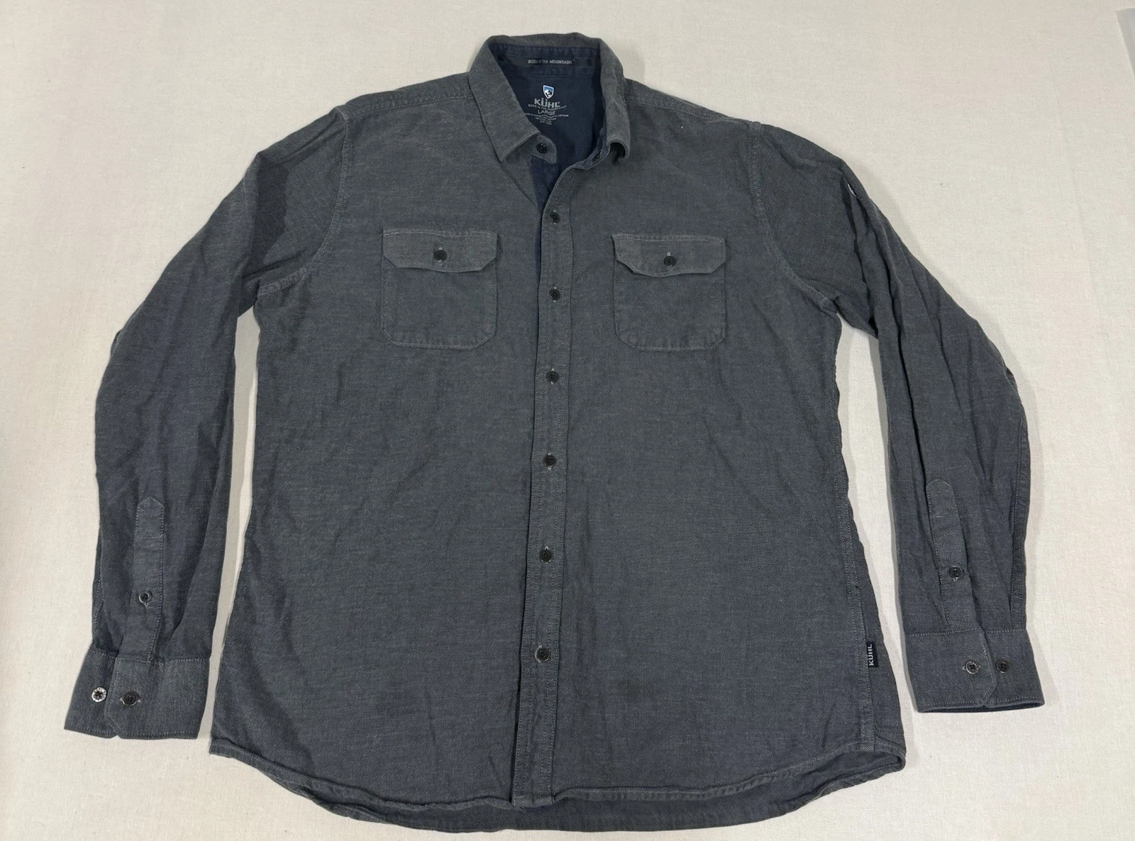 Kuhl Shirt Men’s L Blue Descendr Flannel Button Up Pockets Hiking 7244 26