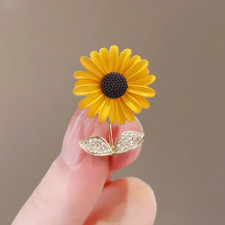 Pretty Enamel Sunflower Brooch Rhinestone Sun Flower Pin Summer Jewelry Gift USA