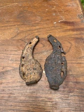 Iron Ox Shoes Oxen Antique Primitive Cast Wrought Two Forged Lot Blacksmith