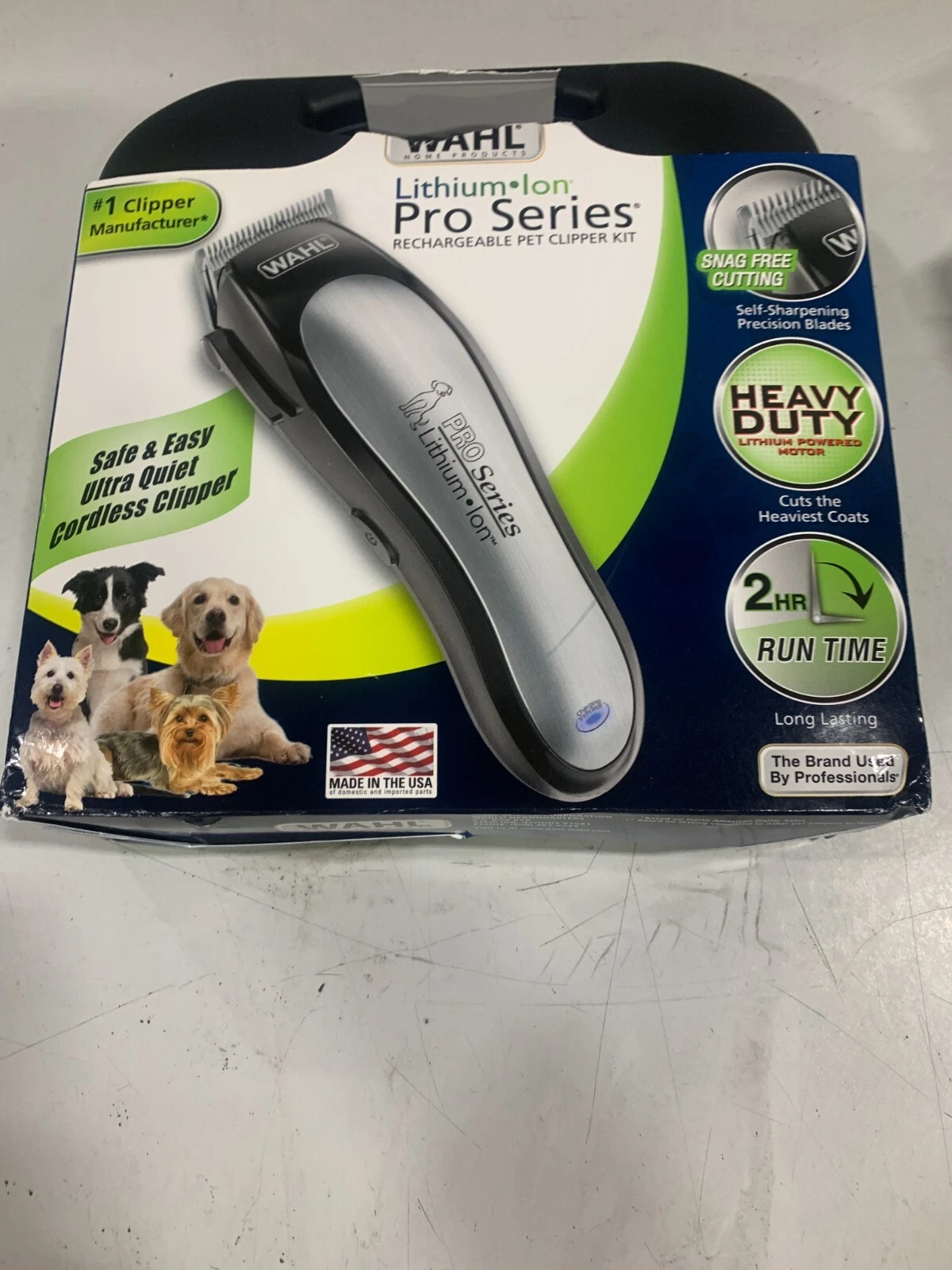 Wahl Black Silver Lithium Ion Pro Series Rechargeable 12 Piece Pet Clipper Kit
Opens in a new window