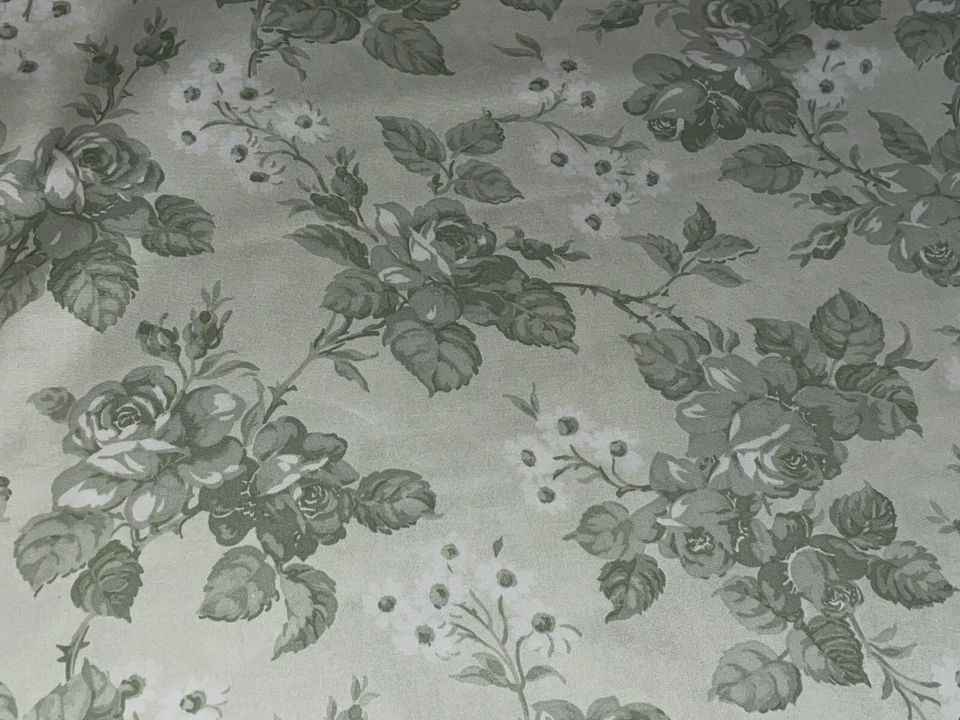 Tecido de algodão tom verde rosa em tom Hannah Bella Robyn Pandolph SSI por 1/2 jarda - Imagem 2 de 4