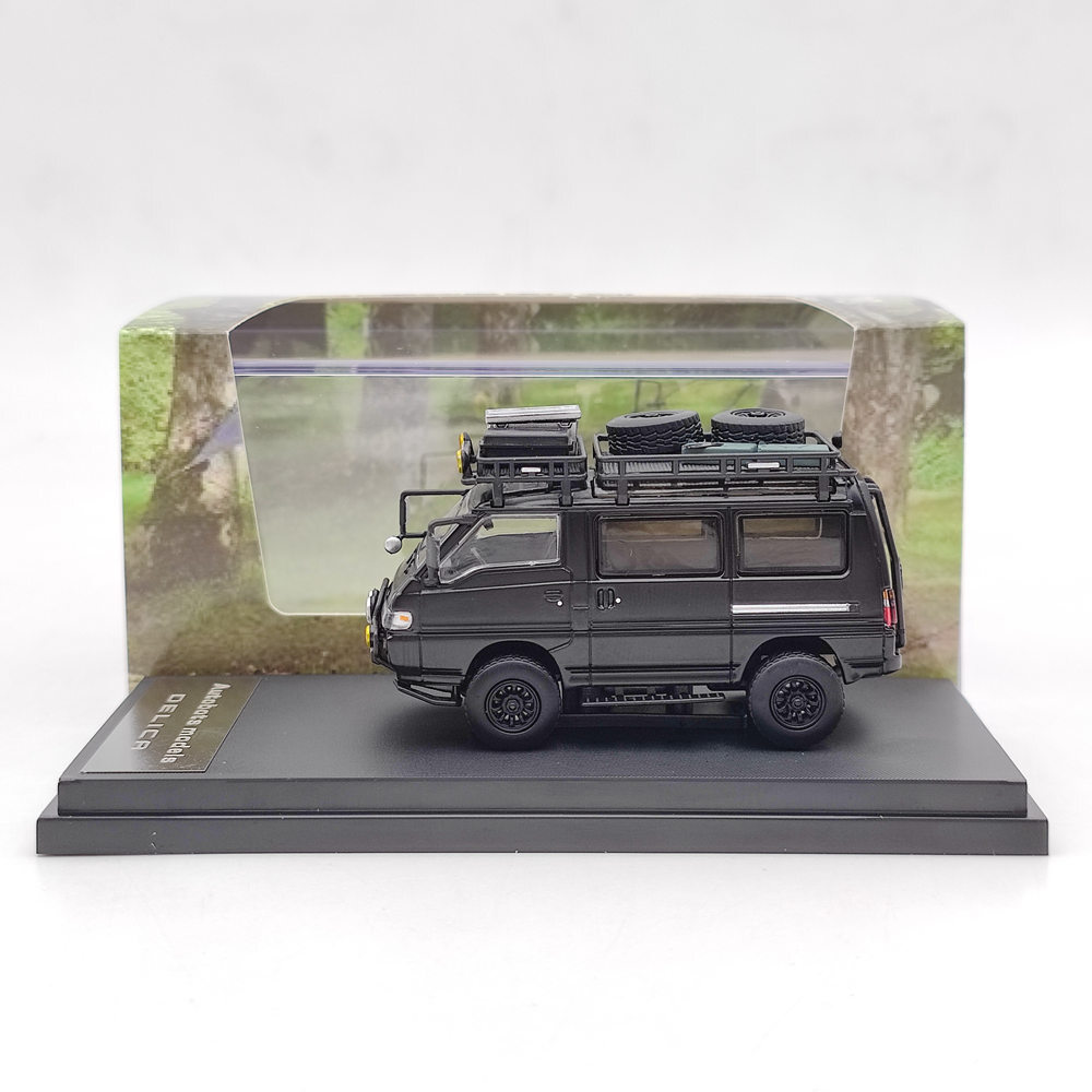 1/64 Autobots Delica Star Wagon Van Diecast Toys Car Model Hobby