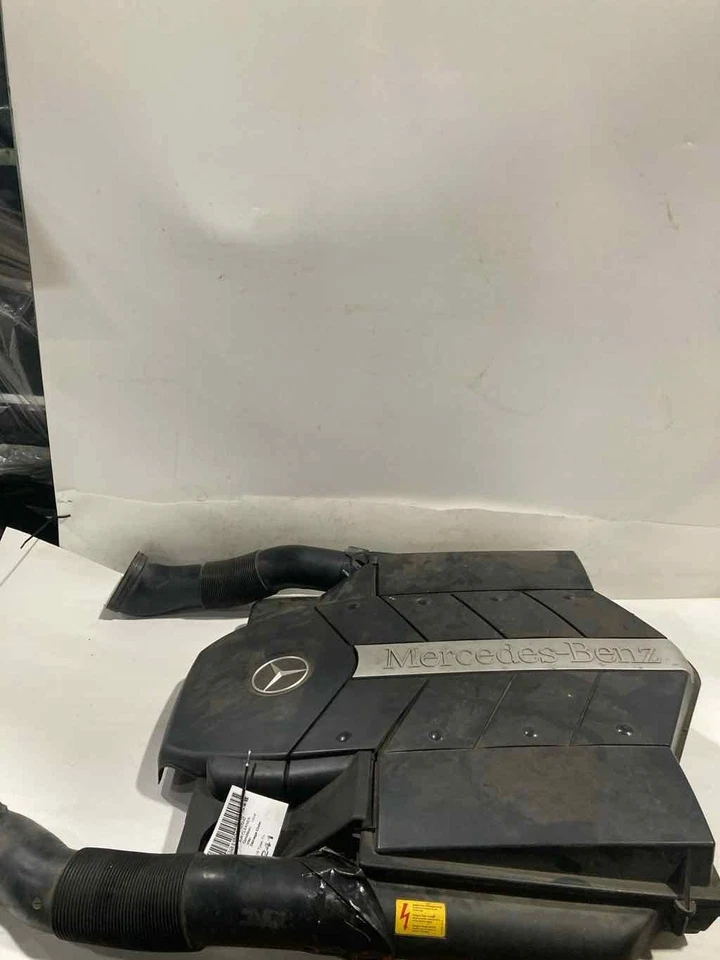 Conjunto de filtro de aire usado se adapta a: Mercedes-Benz Mercedes clase cl 164 2002 tipo ML Foto 3 de 4