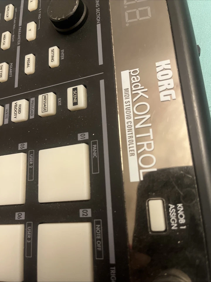 Controlador de estudio MIDI de 16 canales Korg padKONTROL KPC-1 solo unidad Foto 2 de 3