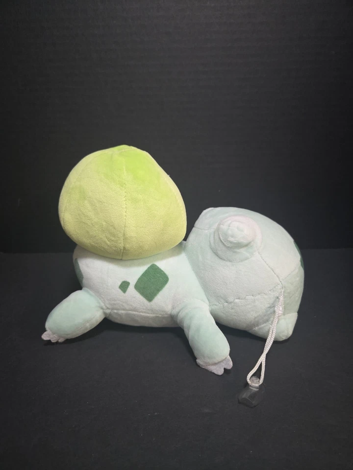 Peluche de peluche Bulbasaur durmiente juguete suave muñeca ventana pegado animal de peluche 8" Foto 3 de 4