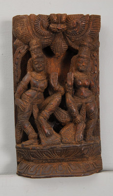Dekoratives geschnitztes indisches Wandbild hinduistische Gottheiten Holzschnitzerei