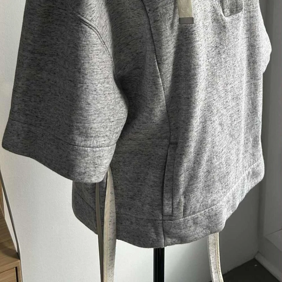 Moletom com capuz Scotch & Soda cinza urze algodão manga curta com cinto, gravatas de fita – UE P - Imagem 2 de 4